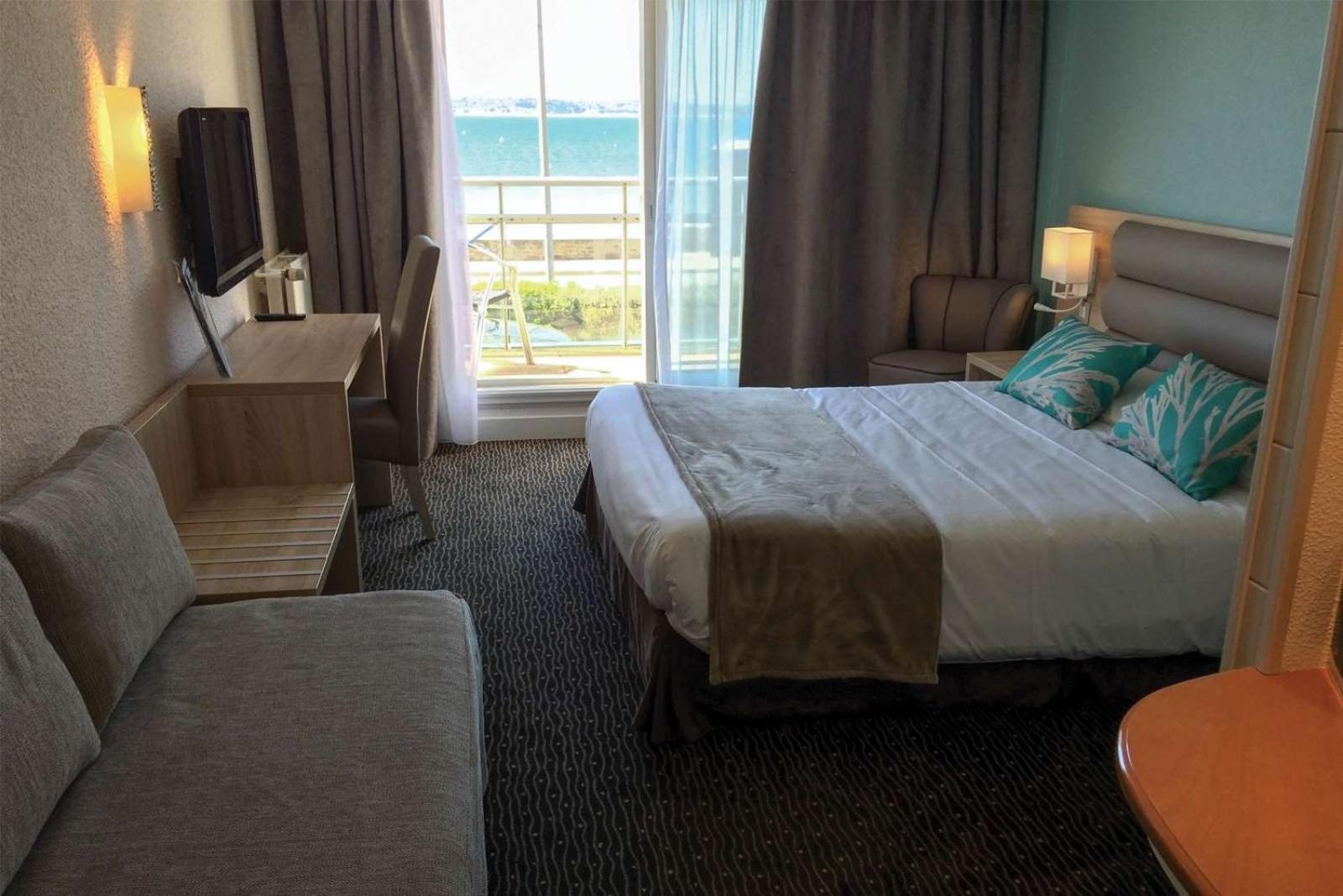 Brit Hotel De L'Ocean 콩카르노 외부 사진
