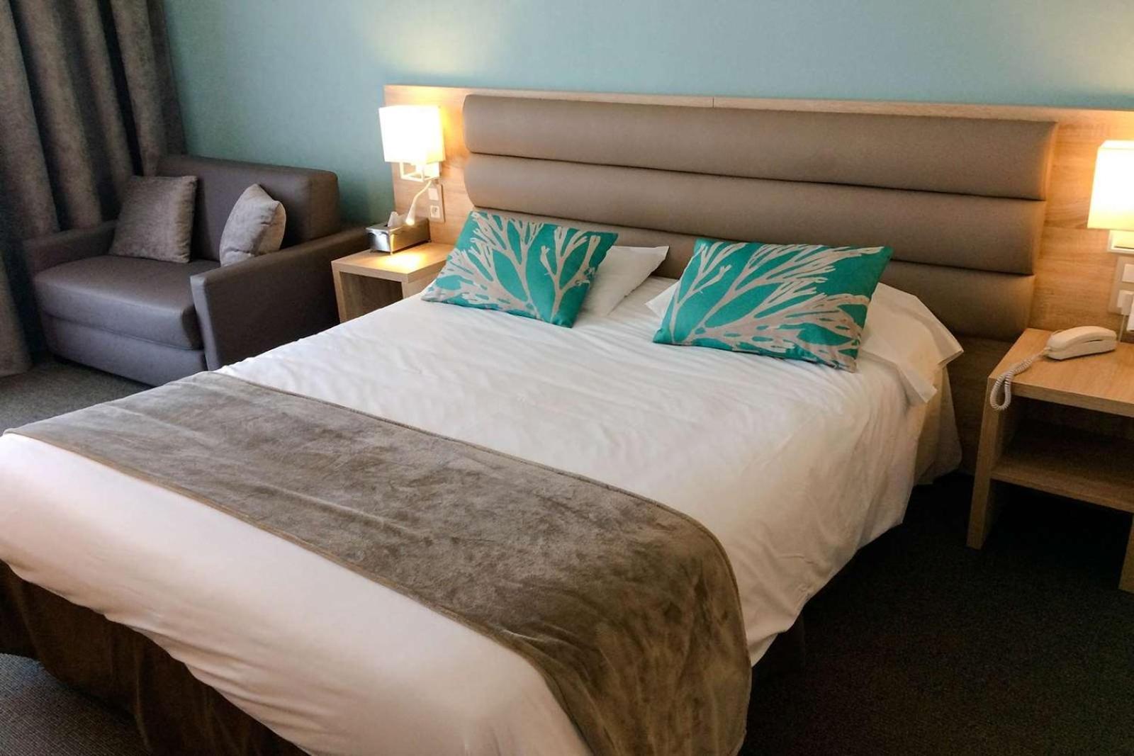Brit Hotel De L'Ocean 콩카르노 외부 사진