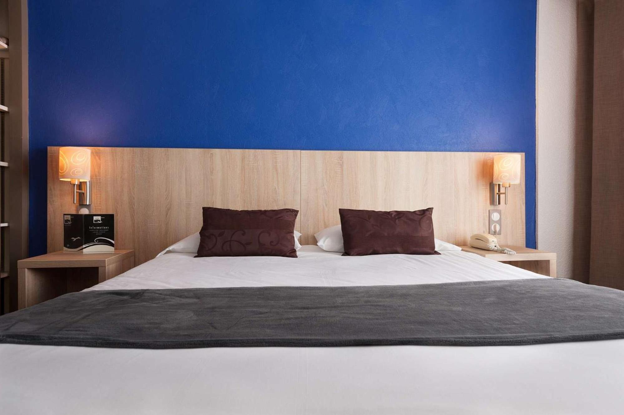 Brit Hotel De L'Ocean 콩카르노 외부 사진