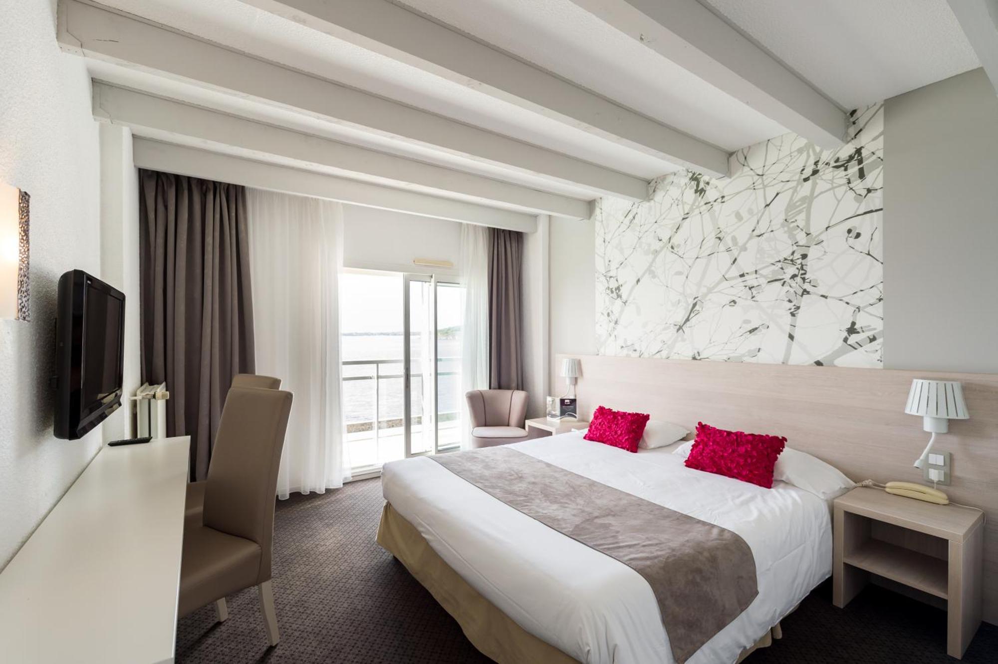 Brit Hotel De L'Ocean 콩카르노 외부 사진